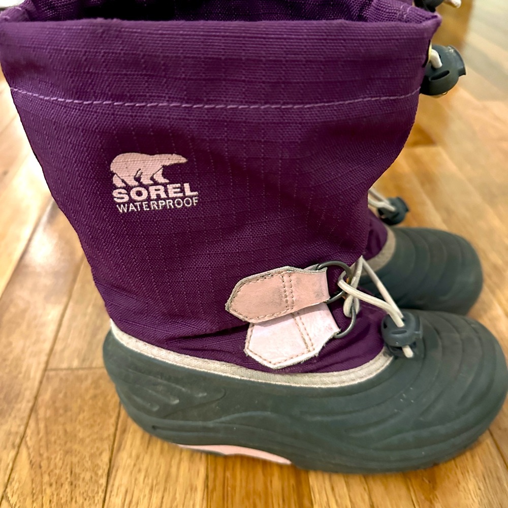 Sorel winter boots size 12.5 youth